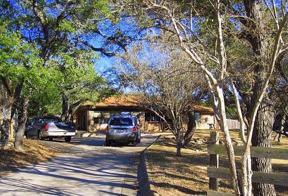 1st image of 325 Secret Valley Dr