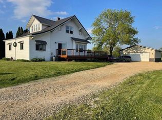 8482 County Road X75, Wyoming, IA 52362
