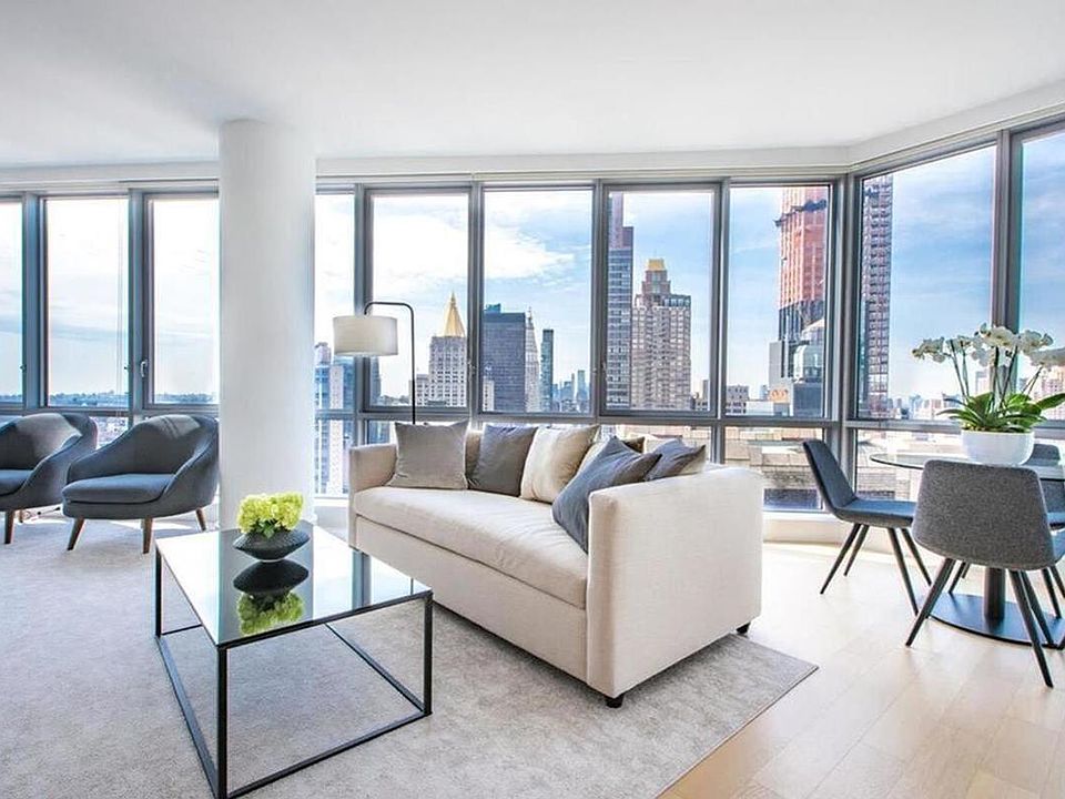 1st image of 160 Madison Ave APT 38B