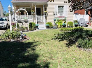 4216 Auburn Rd, Huntington, WV 25704