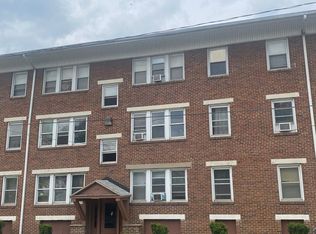 Toledo one bedroom apartment, Toledo, OH 43611