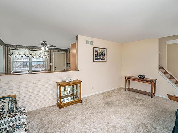 4th image of 3662 Crestnoll Ln