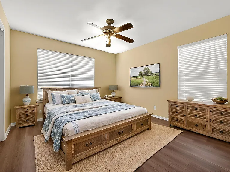 8813 Wiley Way — Photo 23