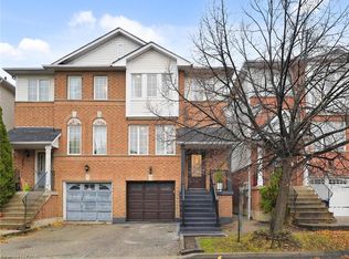 1480 Britannia Rd W #107, Mississauga, ON L5V2K4