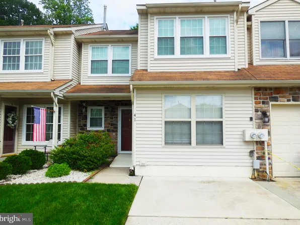 41 Barry Dr, Mantua, NJ 08051