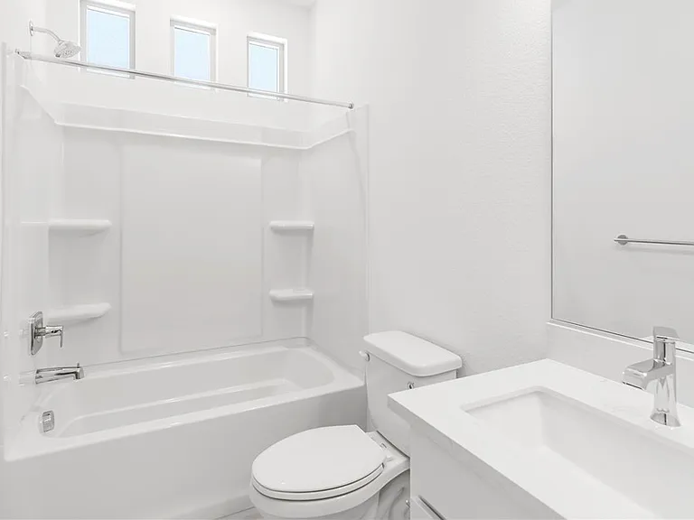 5741 Tioga Way — Photo 12