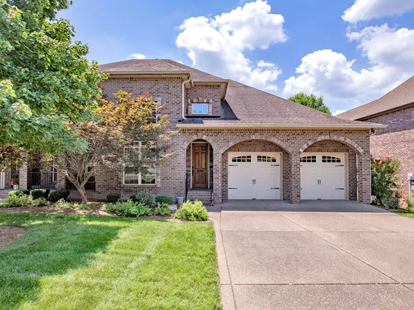 138 Tara Ln, Goodlettsville, TN 37072