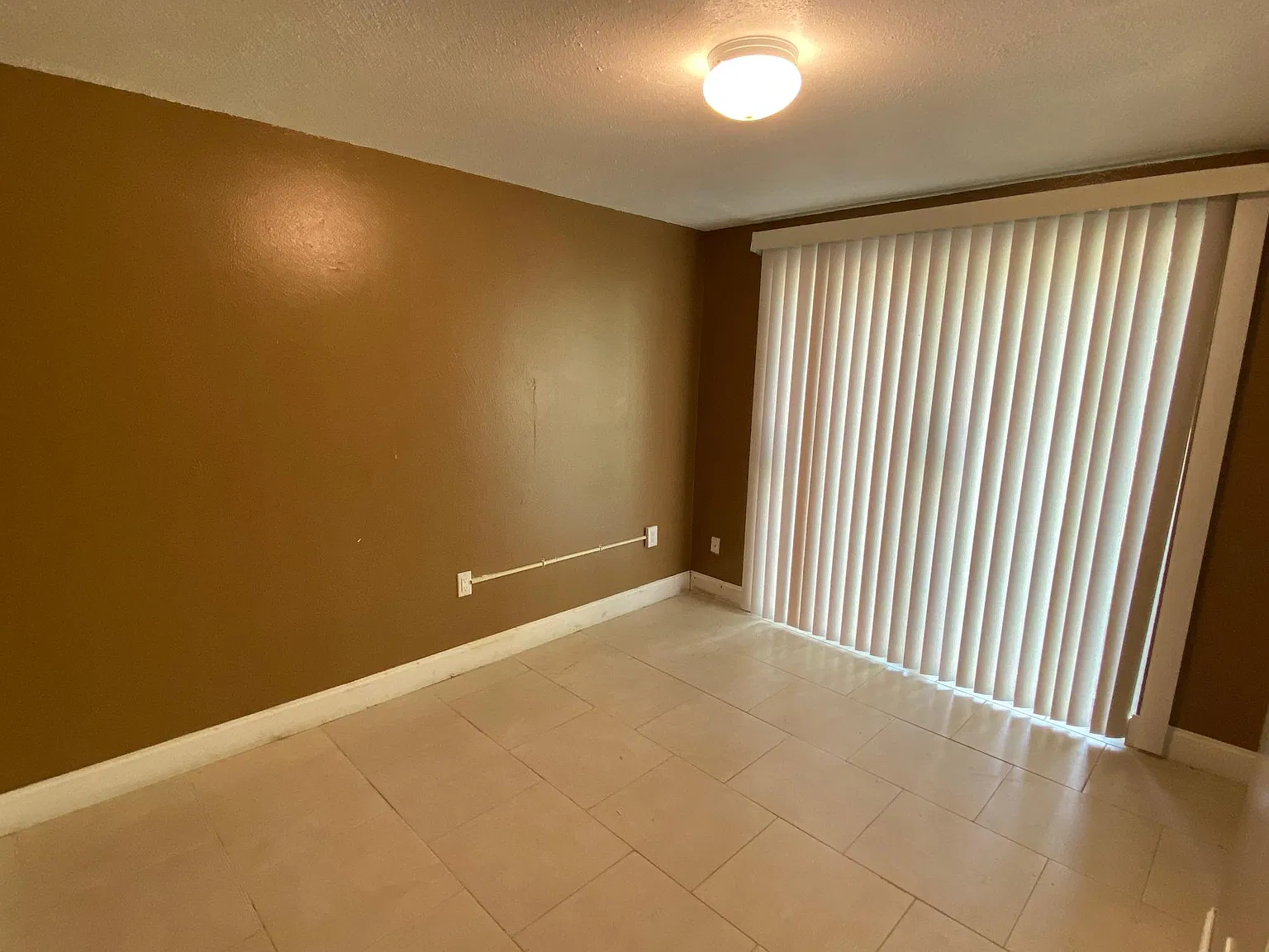 1 bed, 500 sqft, $1,200 — Photo 4