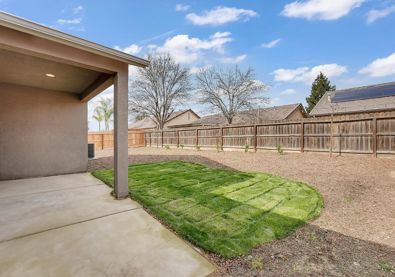 2325 Wagon Wheel Ave — Photo 3