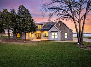 207 Cape Shore Dr, Kemp, TX 75143