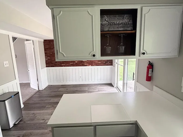 111 Edge Ln — Photo 10