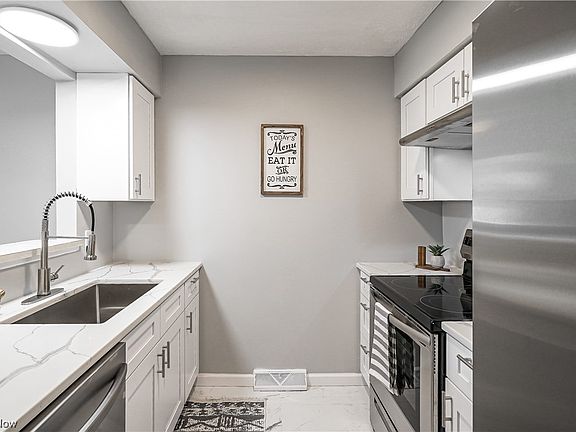 4th image of 861 Gino Ln #861