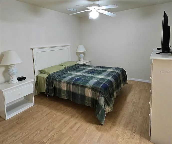223 Washington Palm Loop #B — Photo 6
