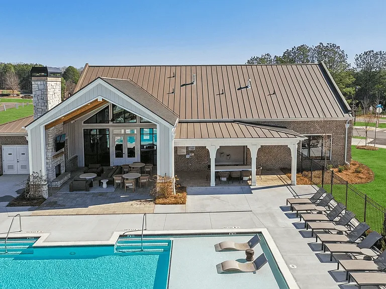 Riverstone Retreat — Photo 4