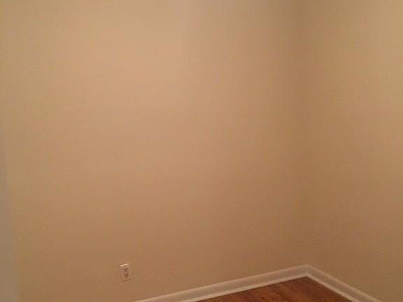 3rd image of 326 E 61st St APT 5