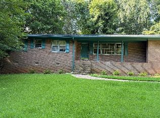 54 Dickson Cir, Jefferson, GA 30549
