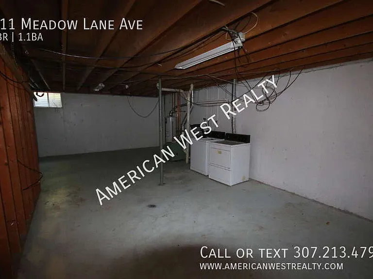 911 Meadow Lane Ave — Photo 8