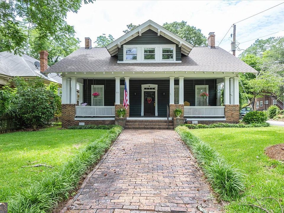 1st image of 211 Oak Haven Ave