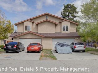 5708 Castlegate Ln, Bakersfield, CA