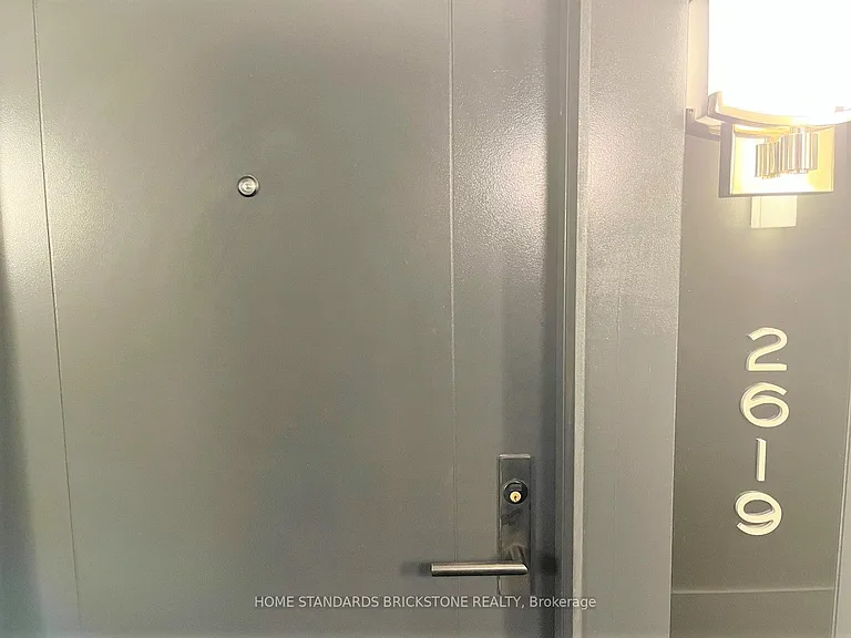 955 Bay St #2619 — Photo 6