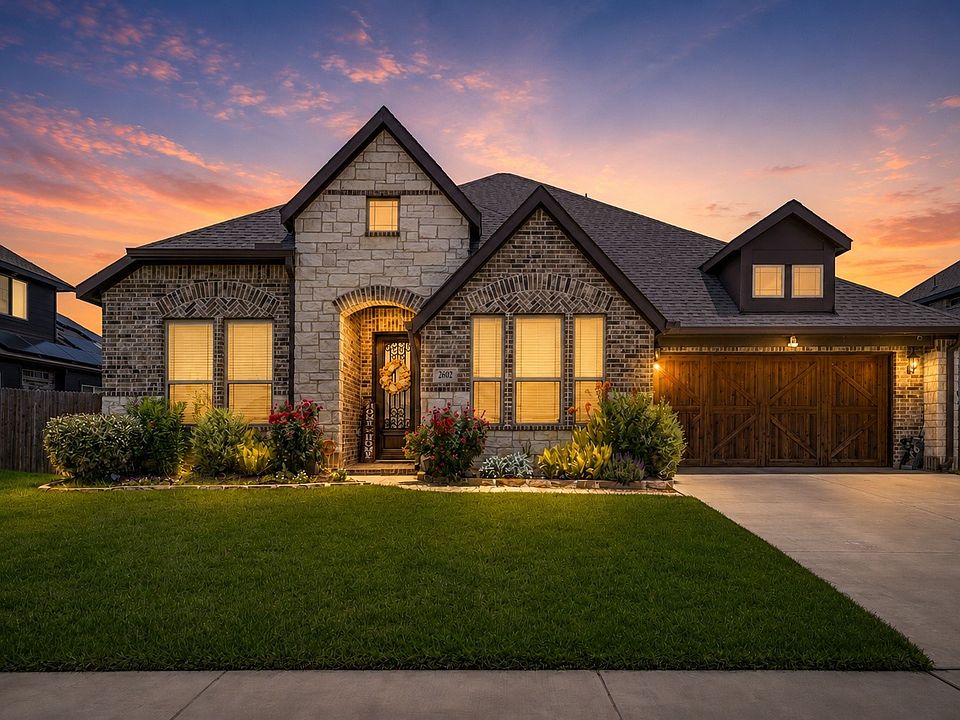 1st image of 2602 Geer Ln