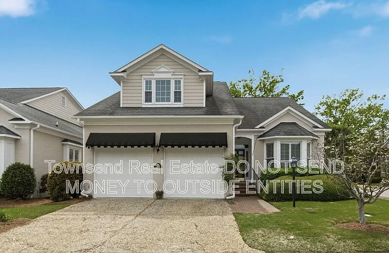 200 Litchfield Pl