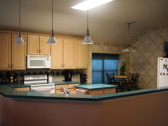 5th image of 1321 Arroyo Verde