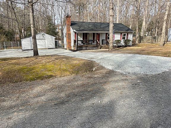 2nd image of 10618 Sarata Ln