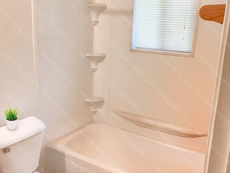 4161 W Court St #9 — Photo 7