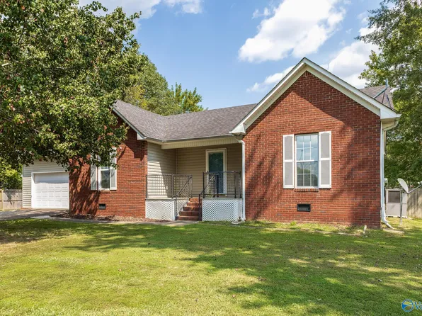 643 Ed Spears Rd, New Hope, AL 35760