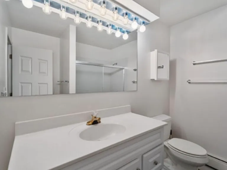 121 Birchwood Dr #1 — Photo 7