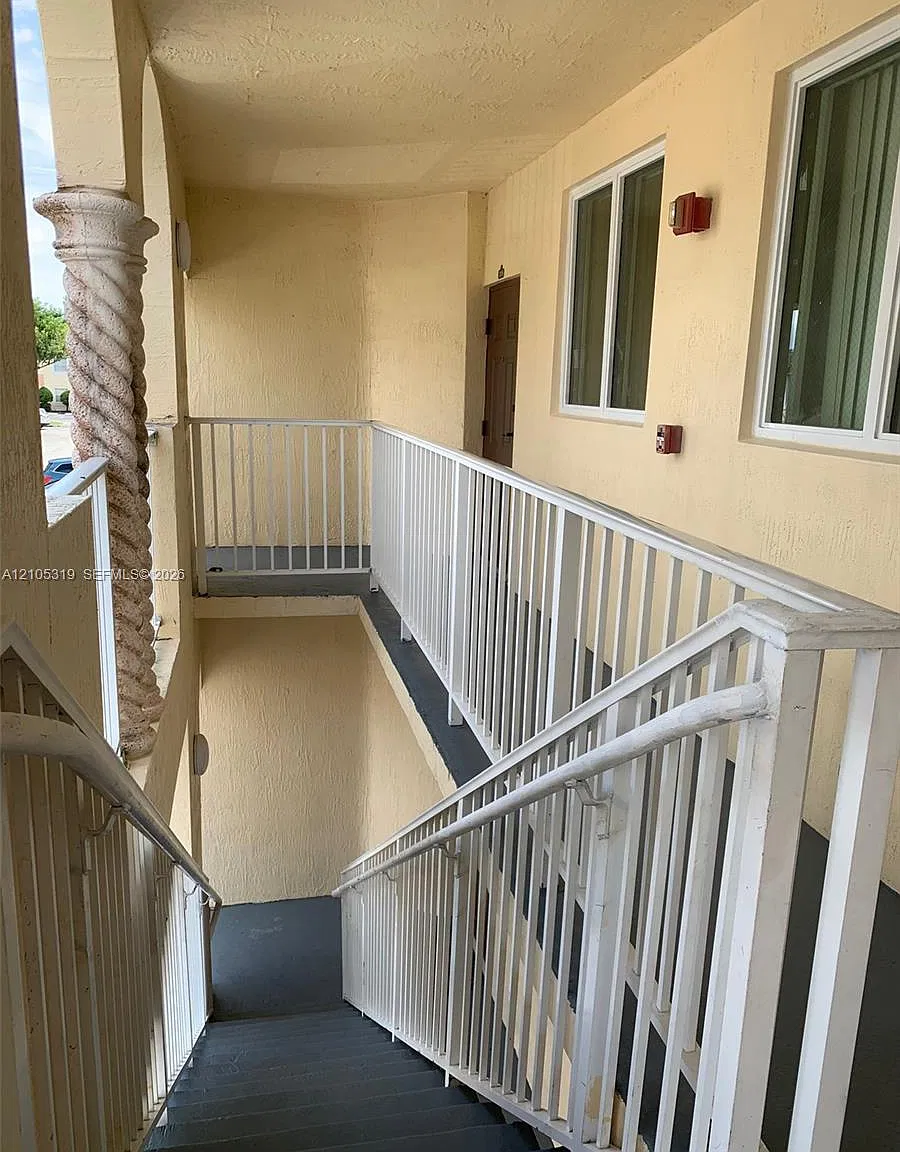 Shoma Condo At Keys Cove — Photo 3