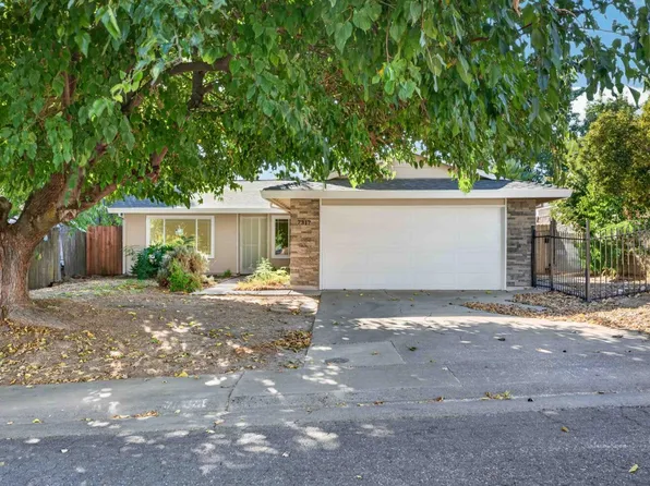 7313 Dieppe Way, Sacramento, CA 95842