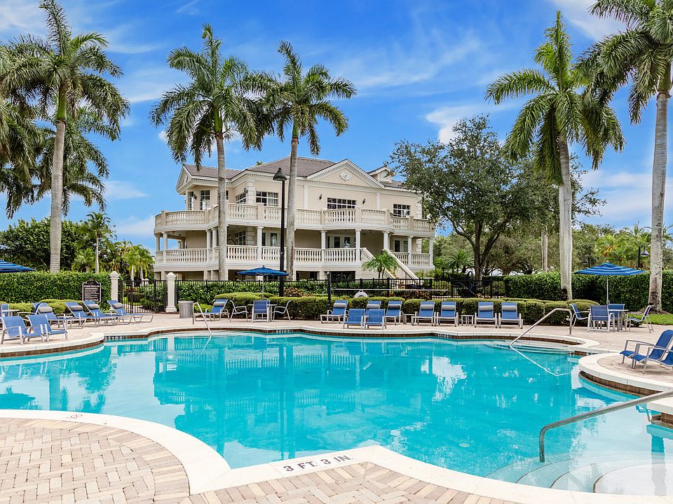 The Charleston Apartment Boca Raton