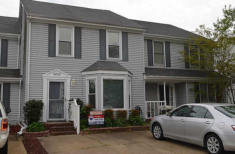 1st image of 4015 Roebling Ln