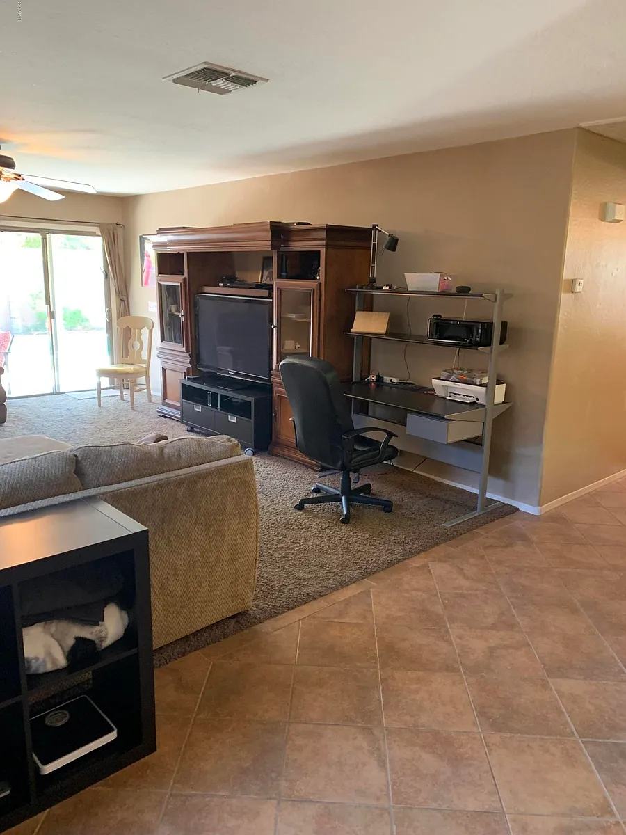 Building Photo - 45023 W Miramar Rd