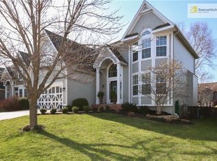 21807 W 97th Ter, Lenexa, KS 66220