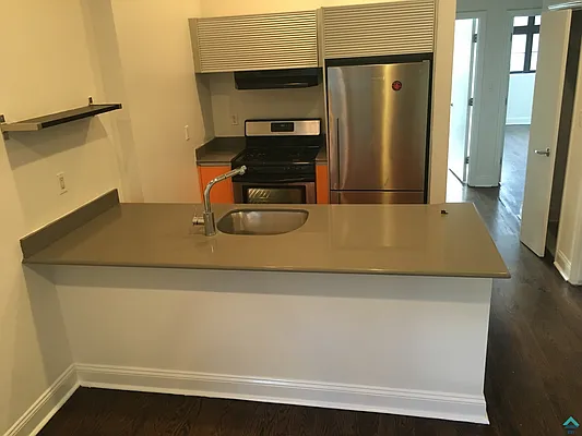 Rented by EXR | media 26