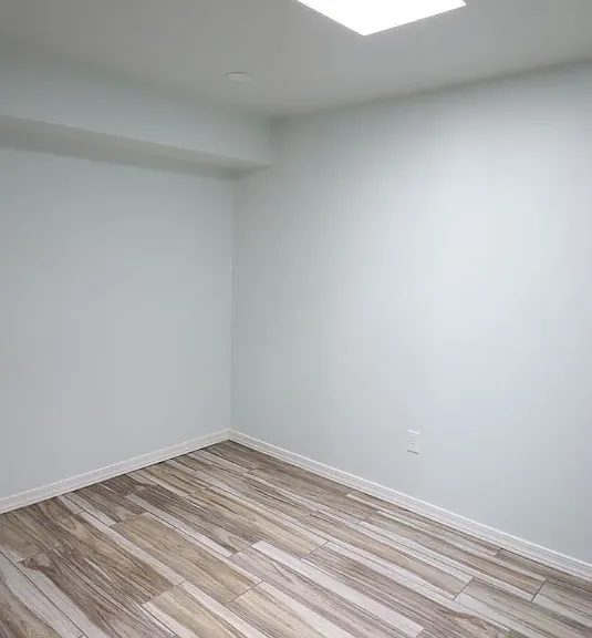 202 W Laguna St — Photo 16