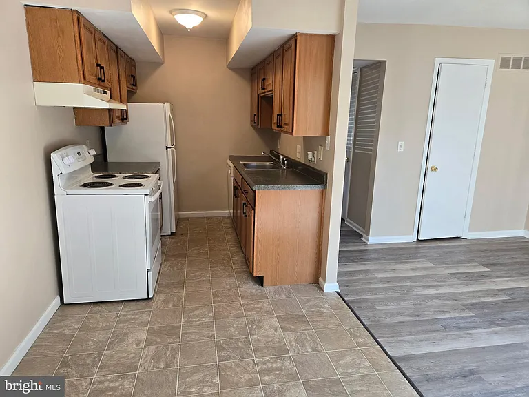 63 Forest Creek Dr — Photo 9