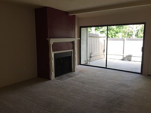 3rd image of 5269 Colodny Dr Unit A6