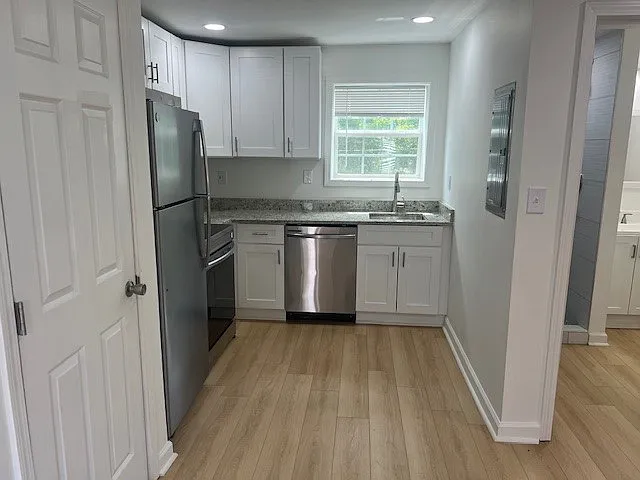 693 Formwalt St SW #11 — Photo 7