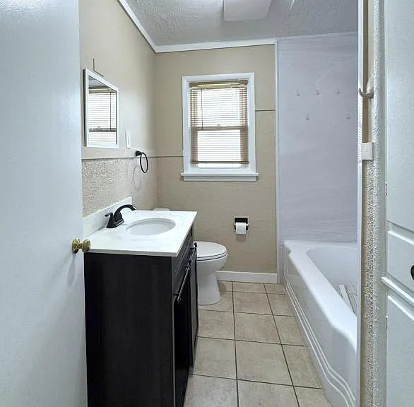 432 Kentucky Ave — Photo 3