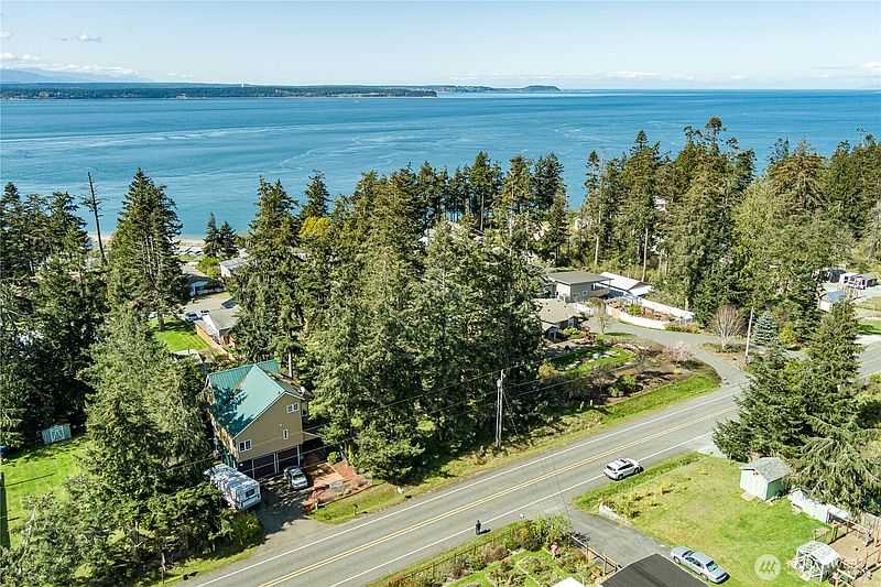 4th image of 3544 Smugglers Cove Road