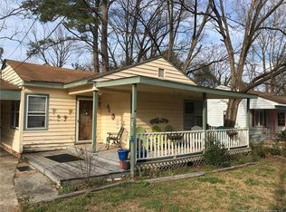 5106 Sequoia Rd, Fayetteville, NC 28304