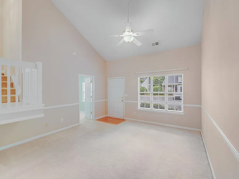 15021 Deshler Ct — Photo 18