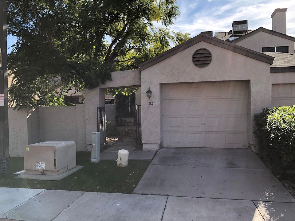 1st image of 3315 E Lavey Ln Unit 102