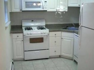 26 W Queen Ln, Philadelphia, PA 19144