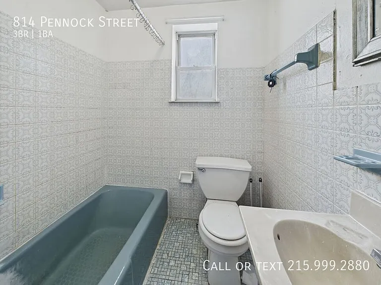 814 Pennock St — Photo 7