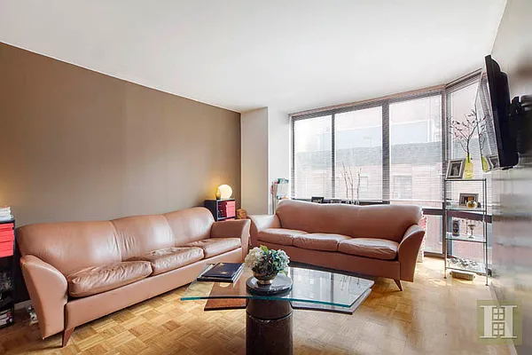 Rented by Halstead Real Estate | media 32